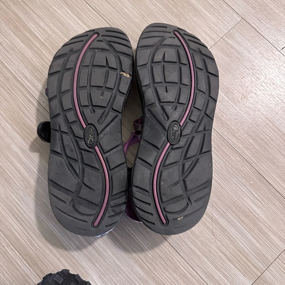 Women’s Chaco Size 9 - Picture 4 of 4